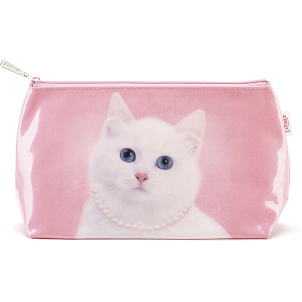 Cat with Pearl Necklace Wash Bag